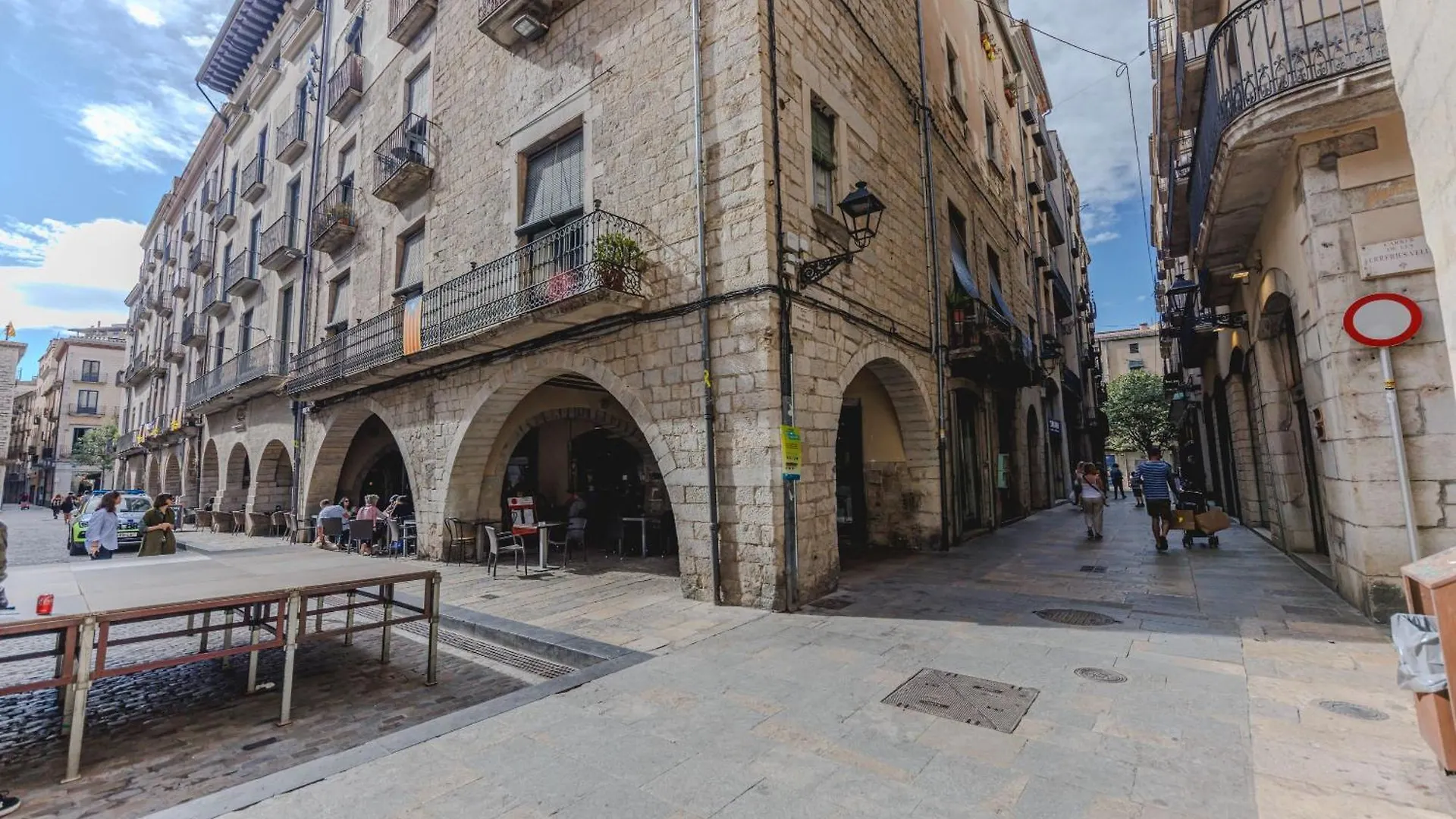Bravissimo Mercaders 3, Old Town Oasis Gerona